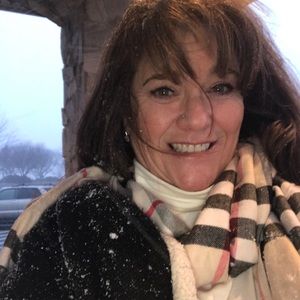 Meet your Posher, Marie